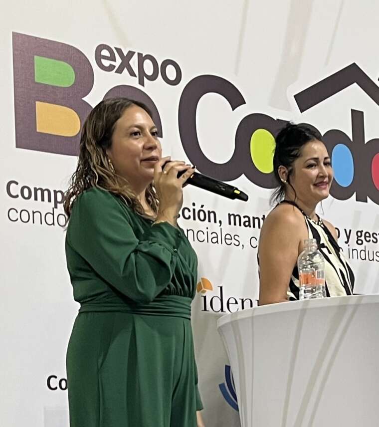 Anahi Gonzalez en Be Condo Expo